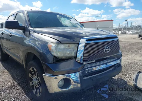 2013 Toyota Tundra Grade 4.6L V8 из США, поврежденный, VIN 5TFEM5F19DX066034